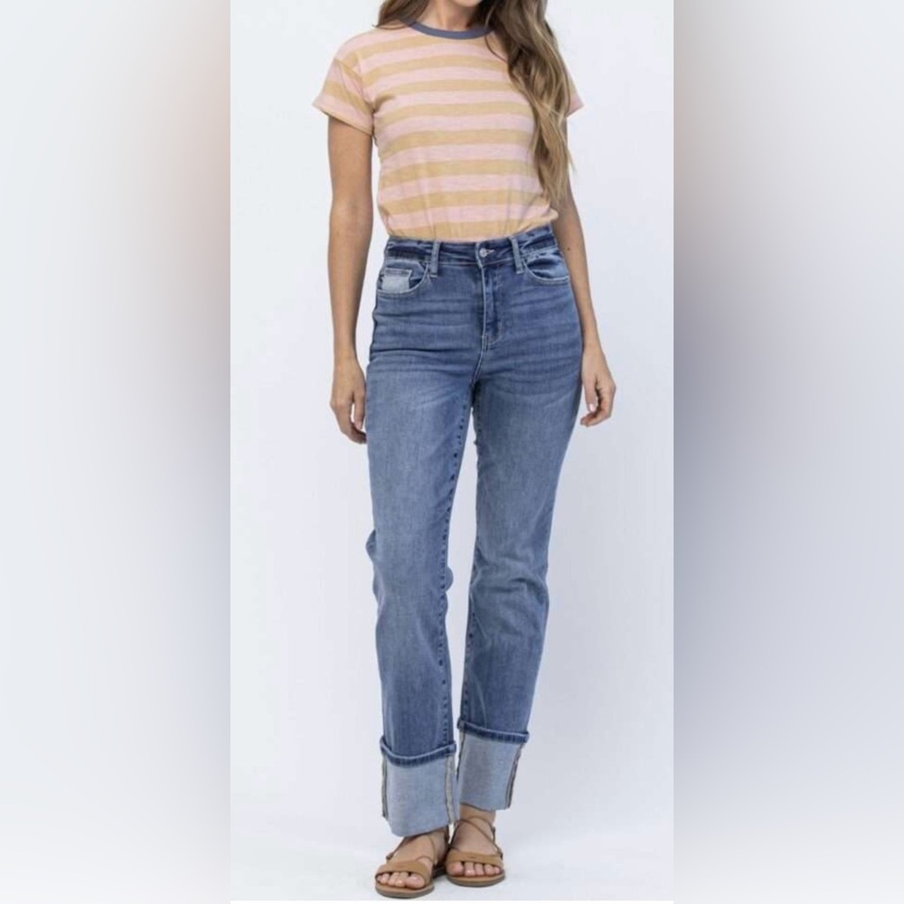 JUDY BLUE high waist straight fit leg, medium wash jeans, size 27